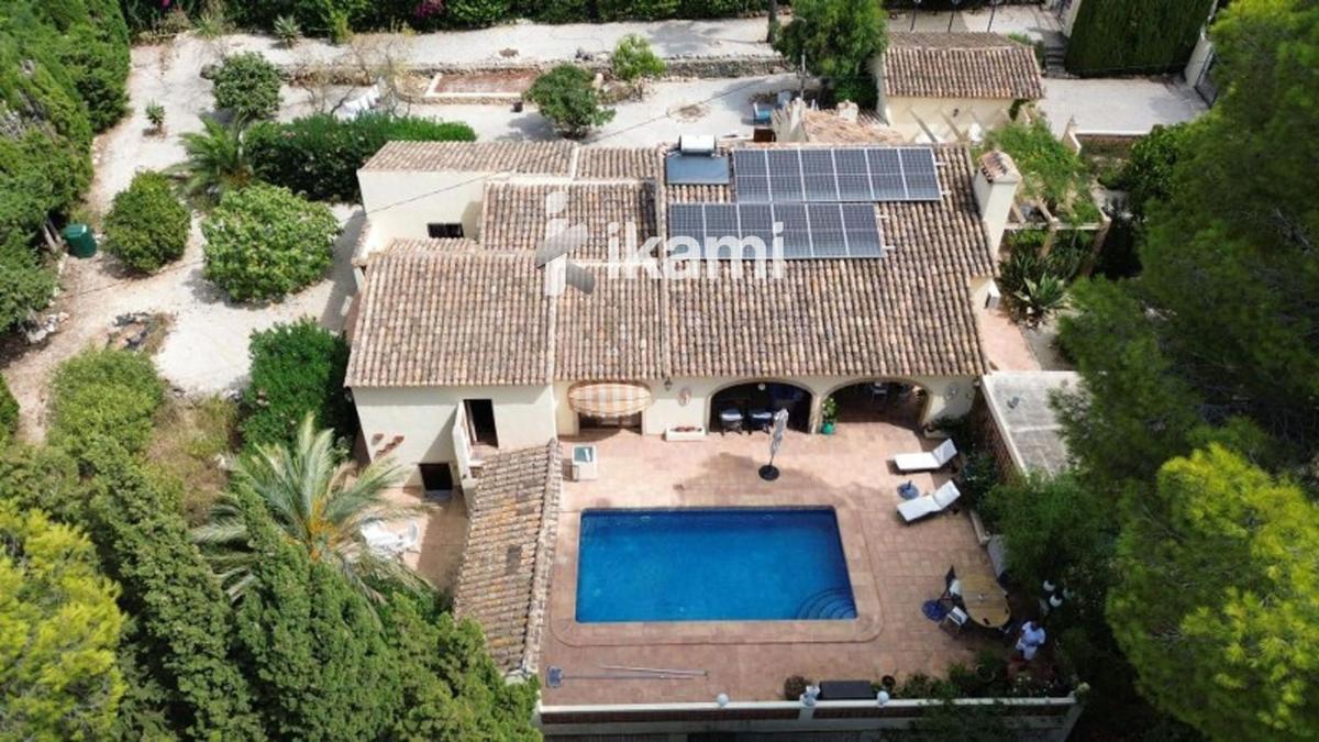 Propiedades en venta y alquiler en España photo 1