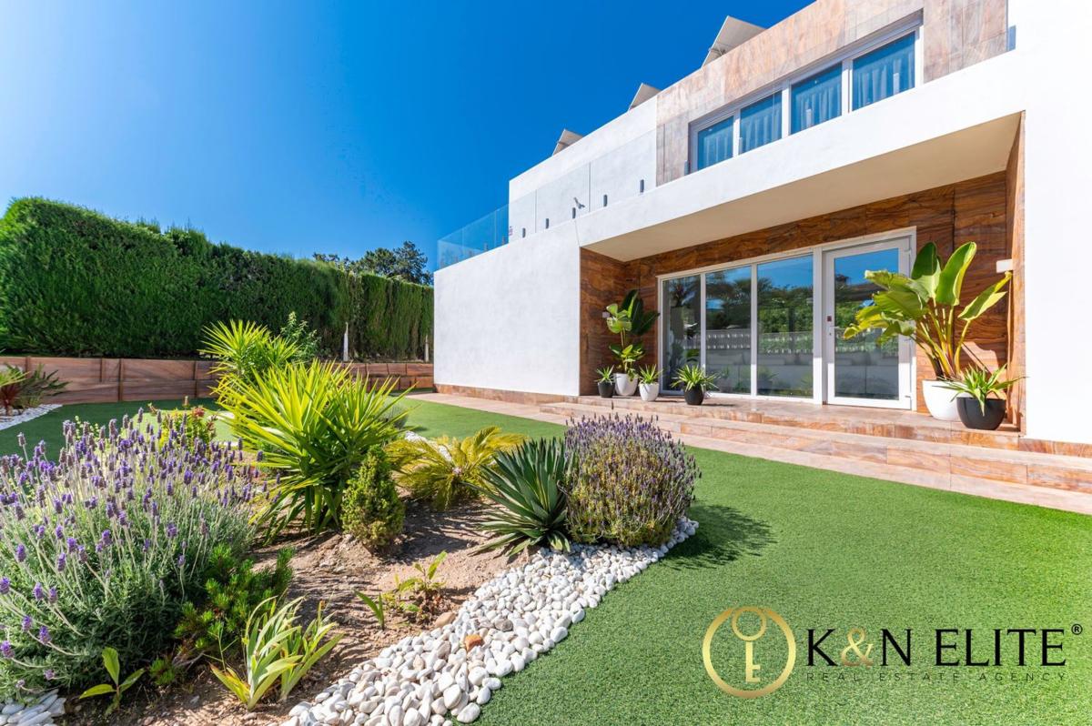 Properties for sale and rent in Spain photo 4