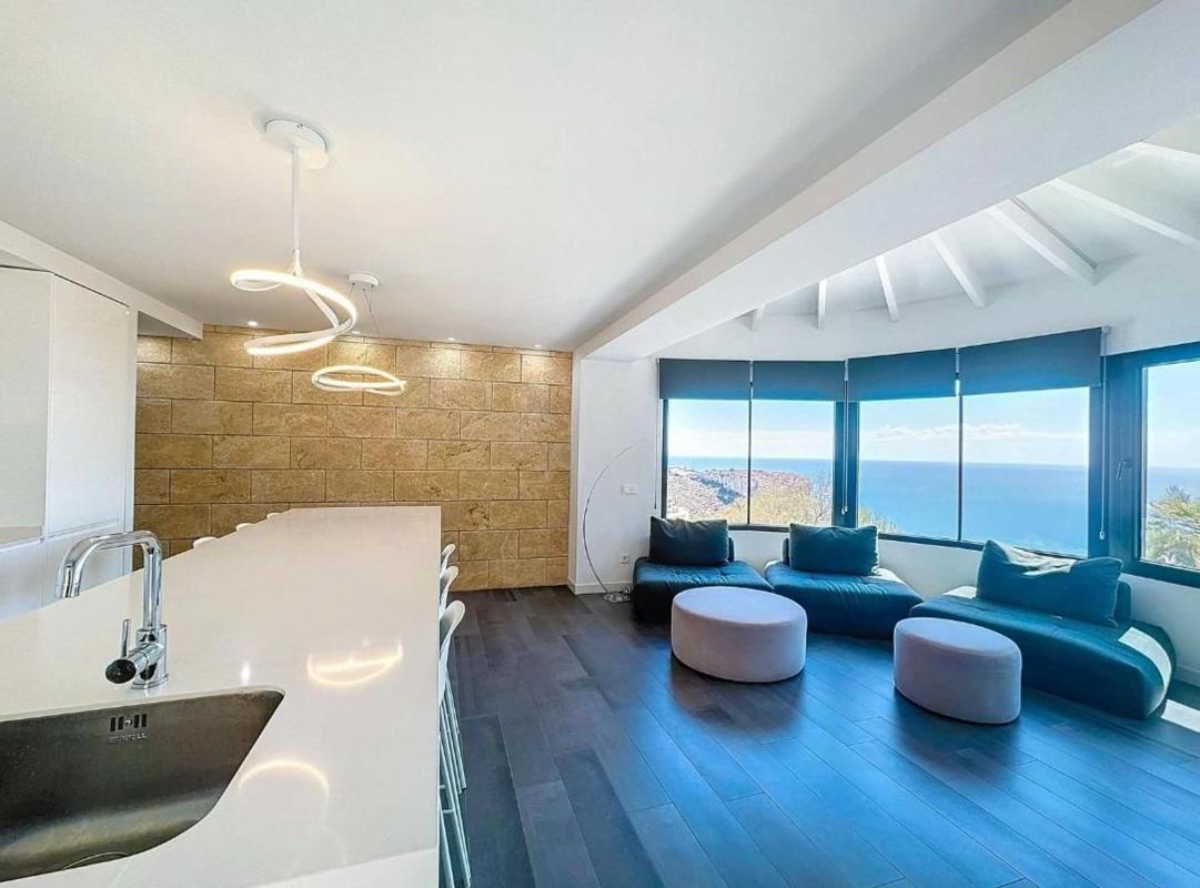 Properties for sale and rent in Spain photo 1