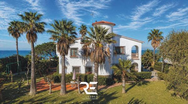 Casa o chalet independiente en Les Bassetes-El Marjal, Denia photo 1