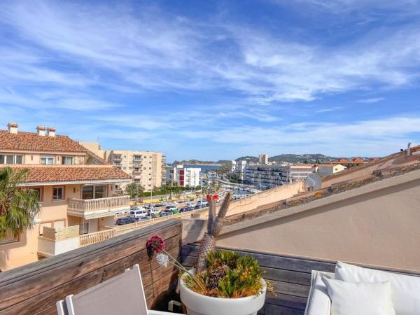 Аттик на продажу в Ático en Calle Marsella, 74, El Arenal, Jávea/Xàbia, Хавья/Хабия thumbnail 2