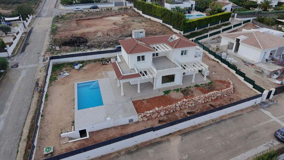 Propiedades en venta y alquiler en España photo 5