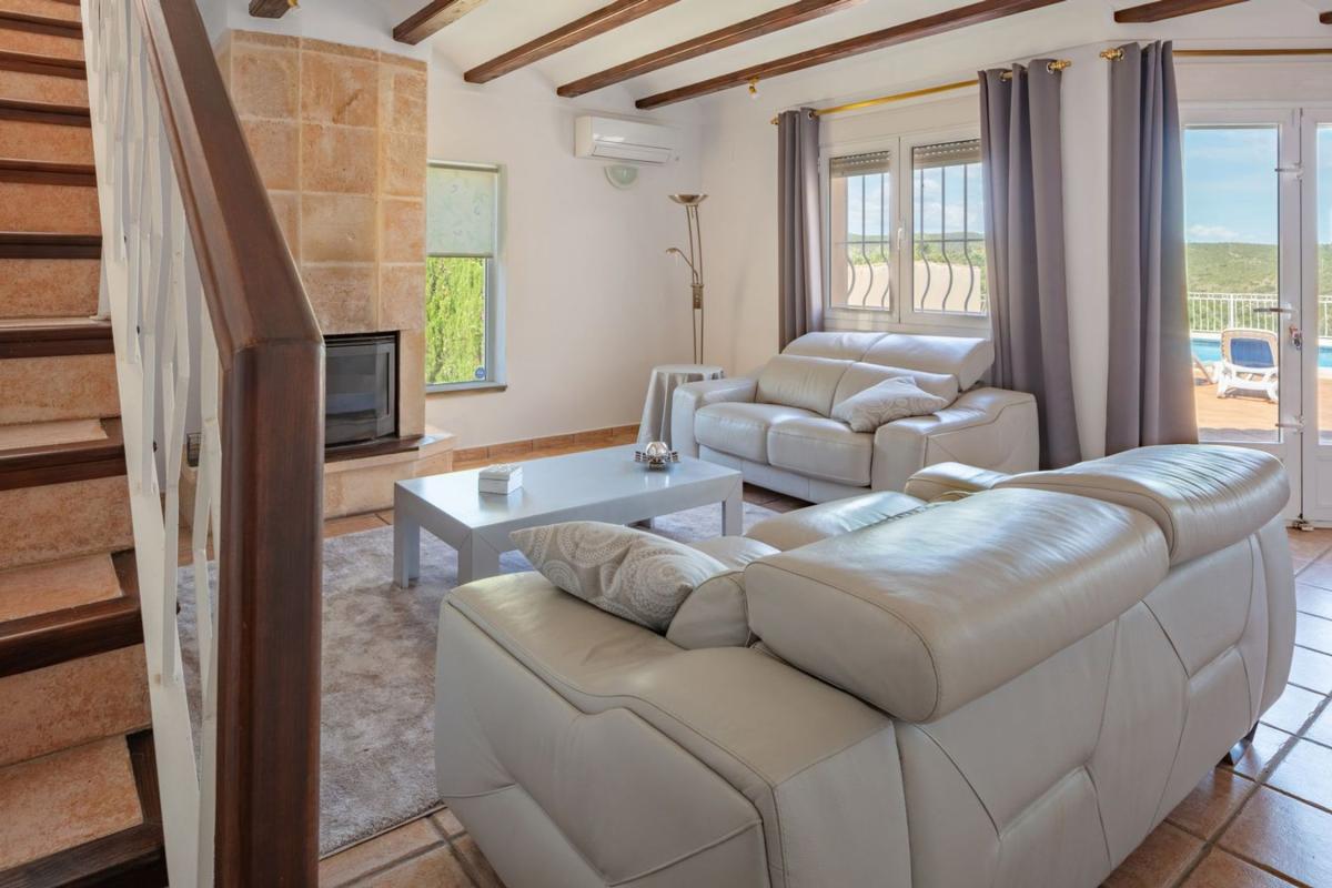 Properties for sale and rent in Spain photo 5