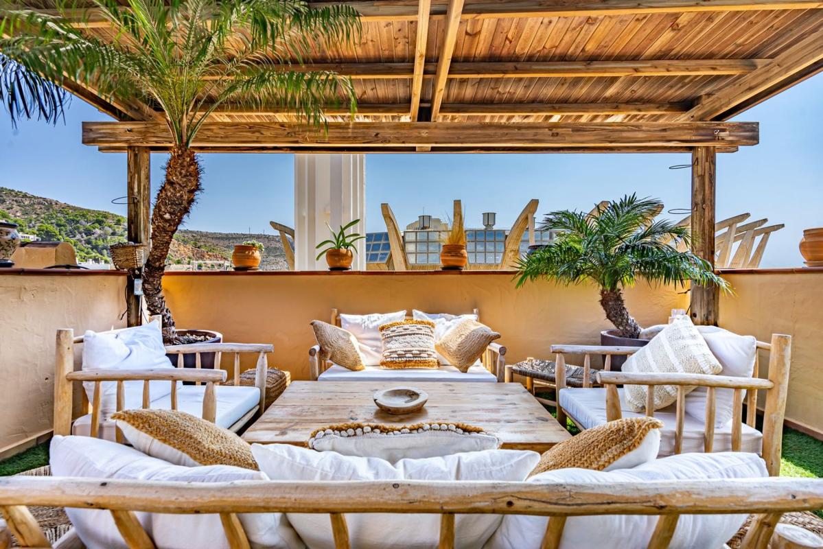 Properties for sale and rent in Spain photo 4