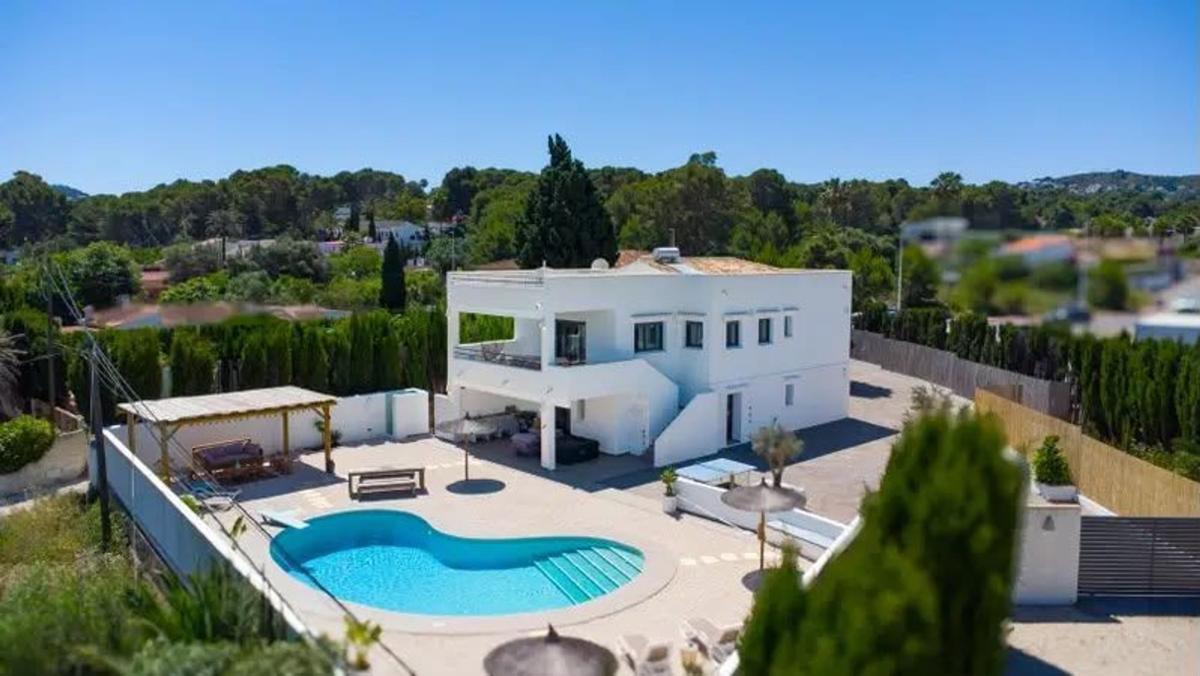 Properties for sale and rent in Spain photo 1