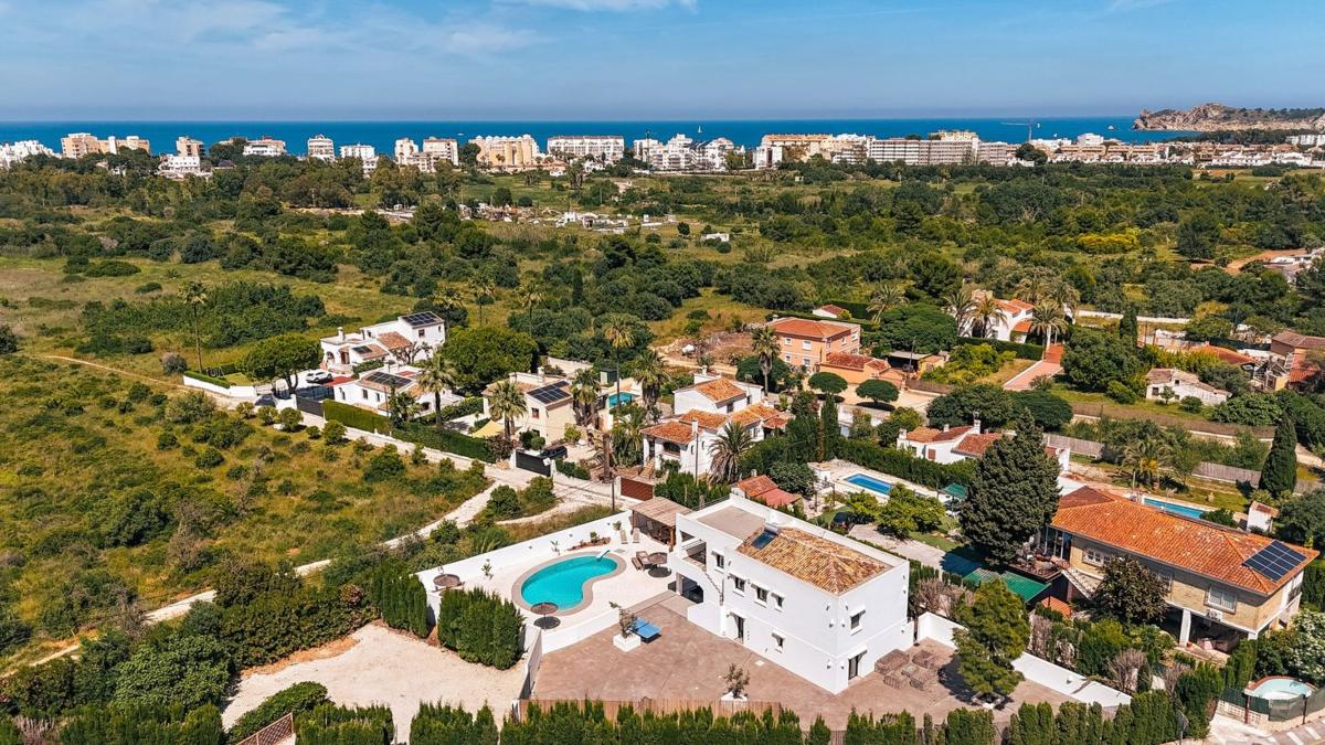 Недвижимость на продажу и в аренду в Испании photo 4