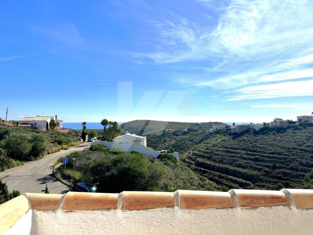 Properties for sale and rent in Spain photo 5