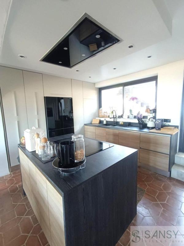 Properties for sale and rent in Spain photo 5