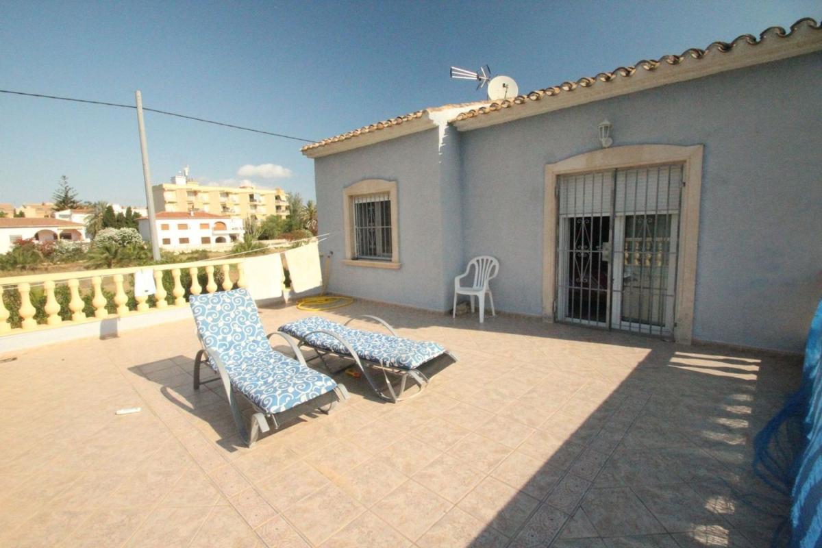 Properties for sale and rent in Spain photo 2
