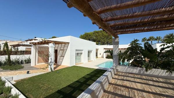 Casa o chalet independiente en El Montgó, Denia thumbnail 3