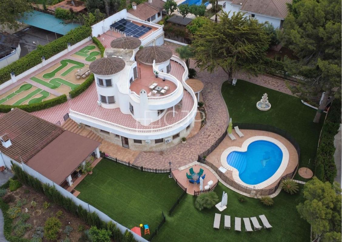 Недвижимость на продажу и в аренду в Испании photo 5