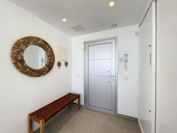 Independent chalet for sale in Casa o chalet en Calle Lirios, 100, Cumbre del Sol, Benitachell, Benitachell
 photo 3