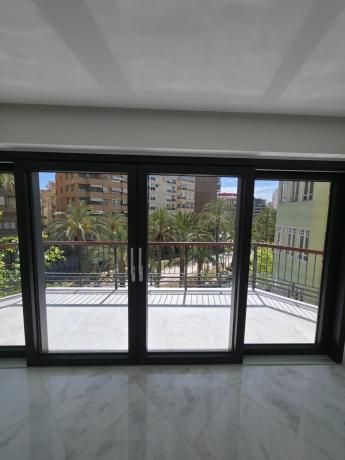Sale of flat in Piso en Avenida General Marvá, Ensanche-Diputación, Alicante / Alacant, Alicante
thumbnail 3