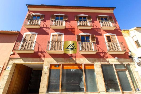 Casa o chalet independiente en Centro Urbano, Denia thumbnail 2