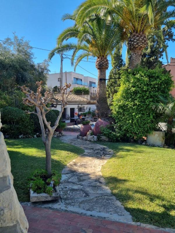 Properties for sale and rent in Spain photo 3