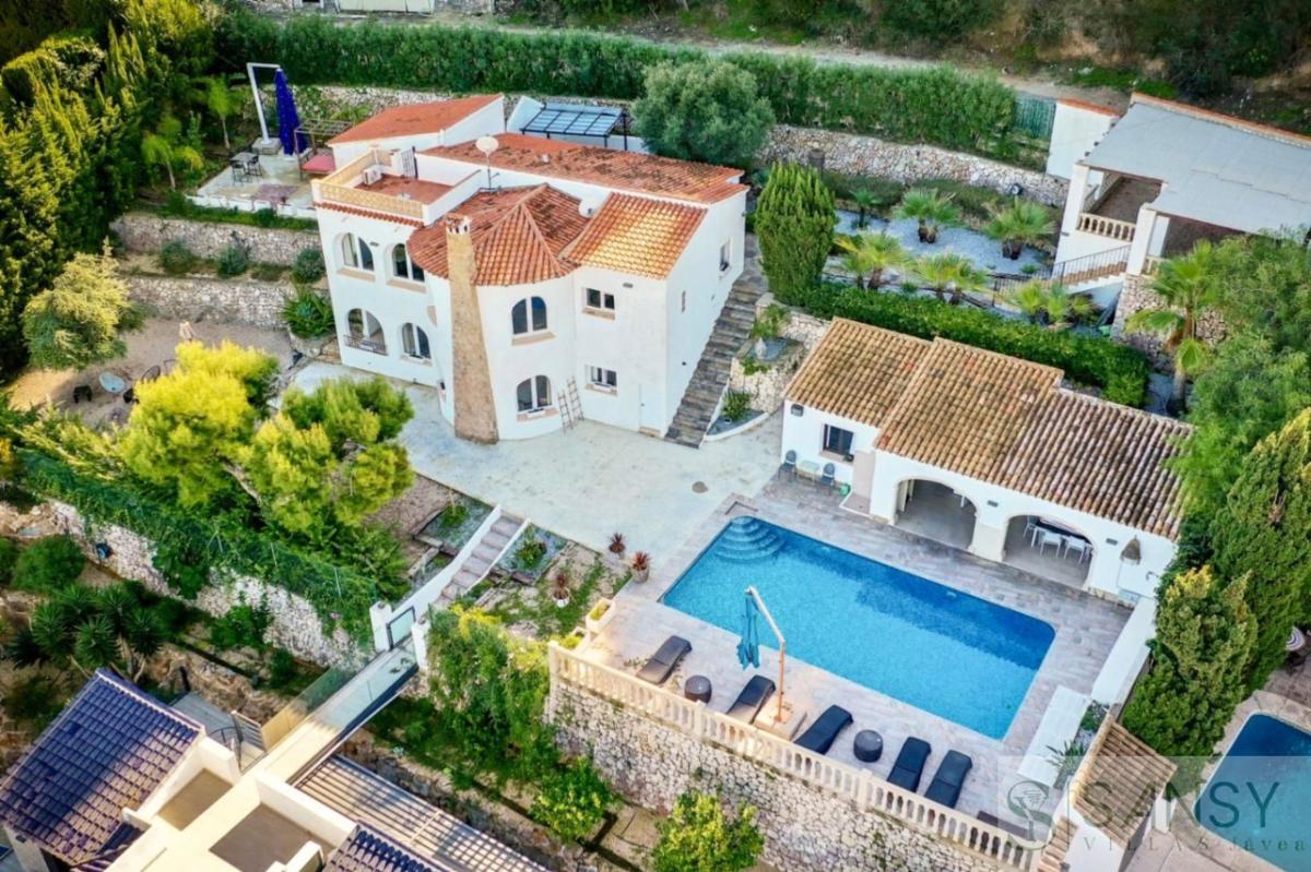 Propiedades en venta y alquiler en España photo 2