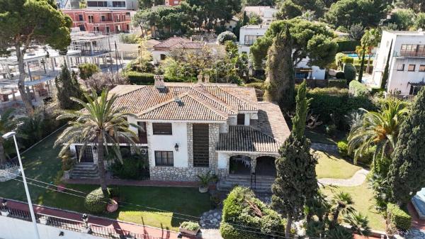 Casa o chalet independiente en Avenida Albufereta, 34, Vistahermosa, Alicante / Alacant photo 2
