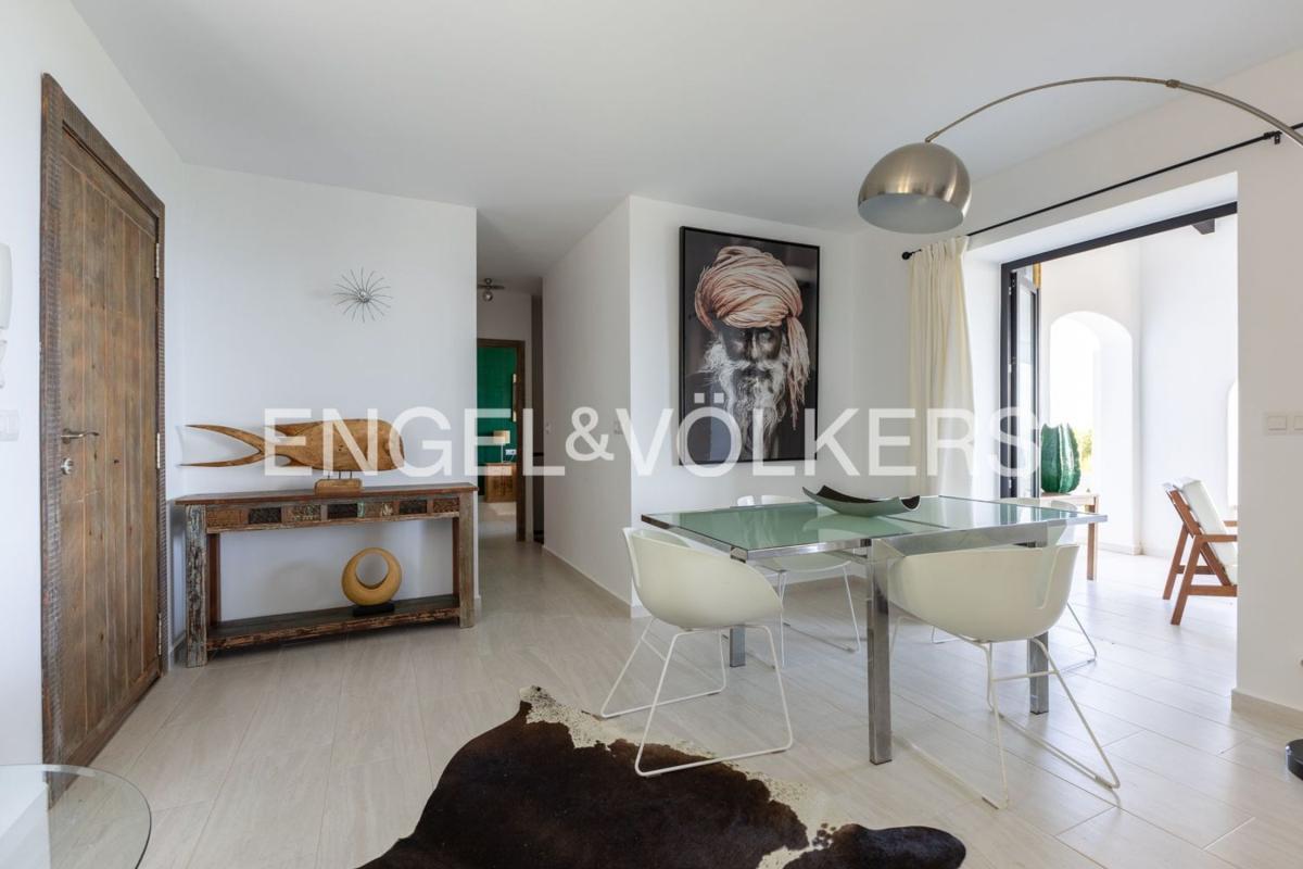 Недвижимость на продажу и в аренду в Испании photo 4