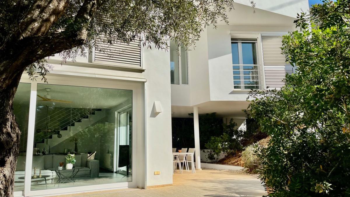 Properties for sale and rent in Spain photo 5