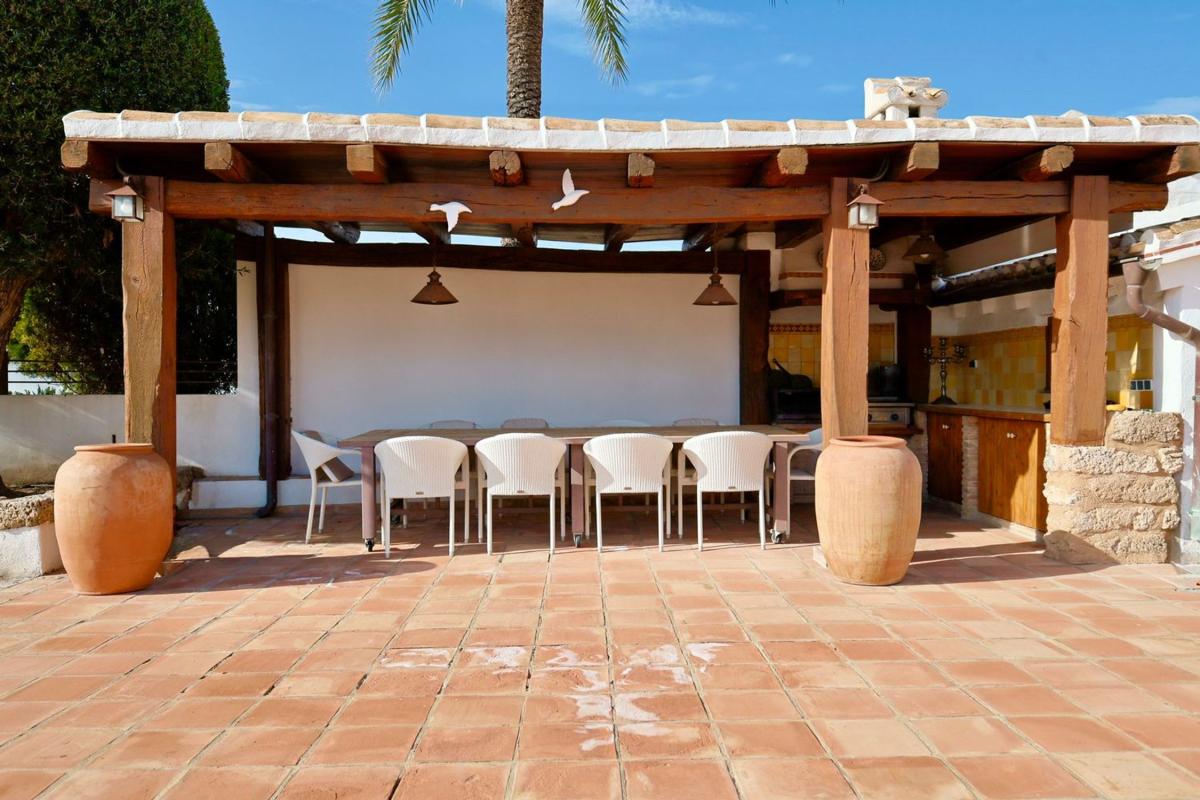 Properties for sale and rent in Spain photo 3