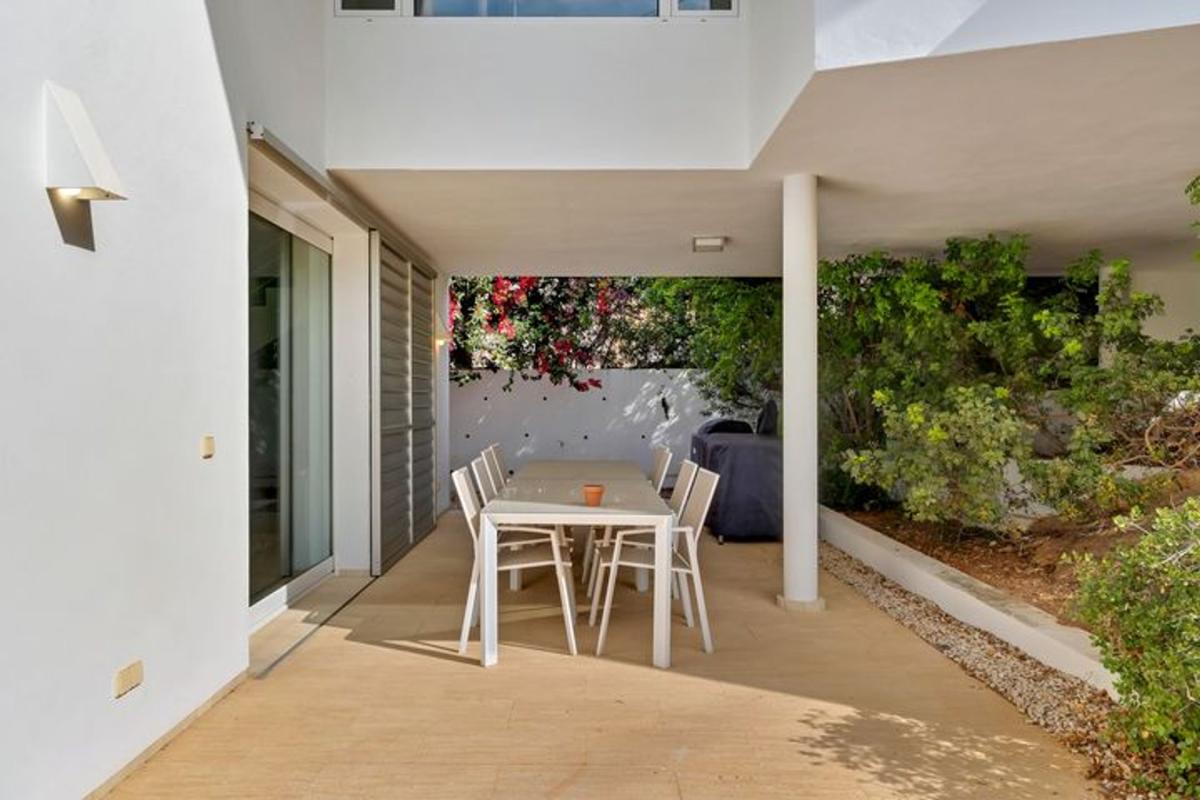 Properties for sale and rent in Spain photo 5
