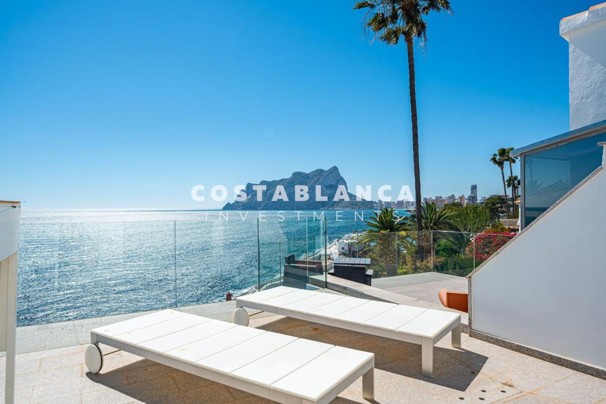 Продажа отдельного шале в Casa o chalet en Calle la Perera, La Fustera, Benissa, Бенисса photo 1
