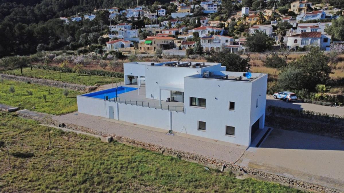 Venta de chalet independiente en Casa o chalet en Orba, Orba
photo 3