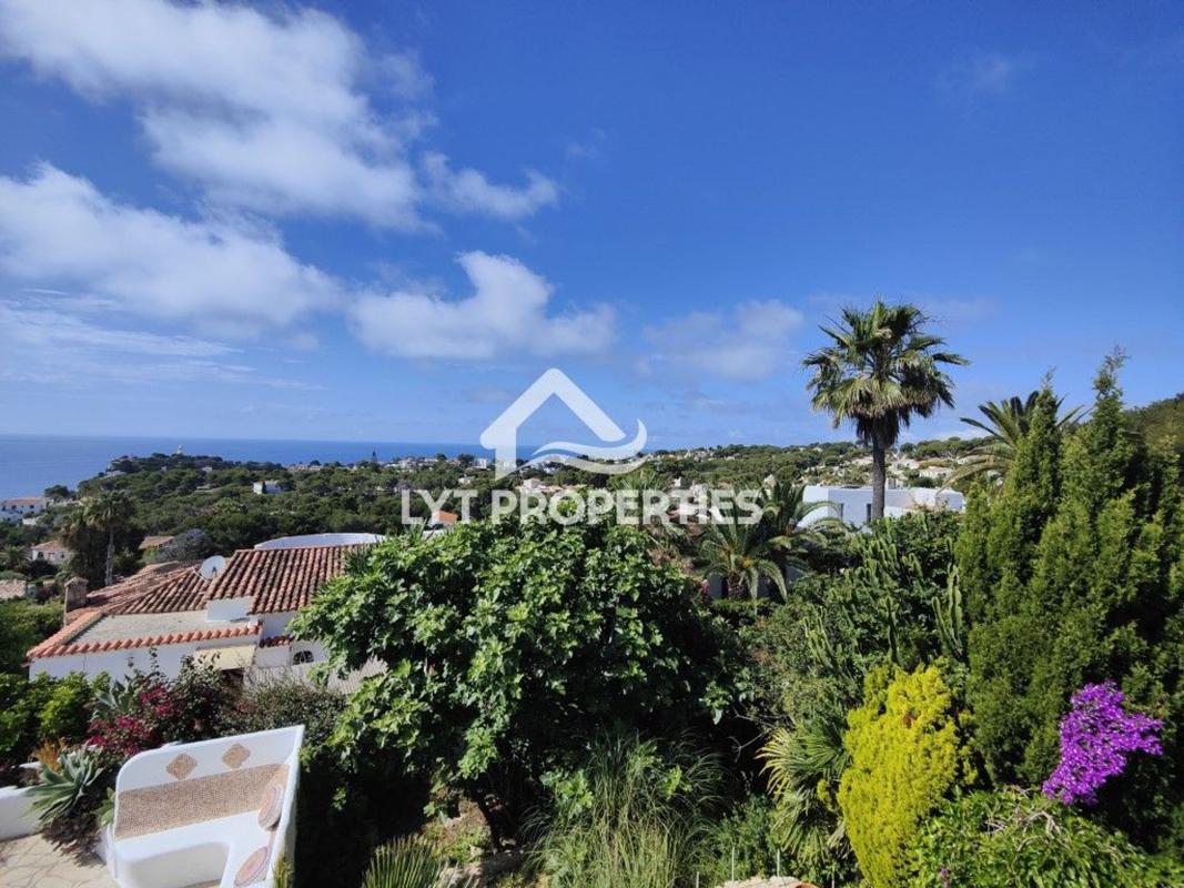 Properties for sale and rent in Spain photo 2