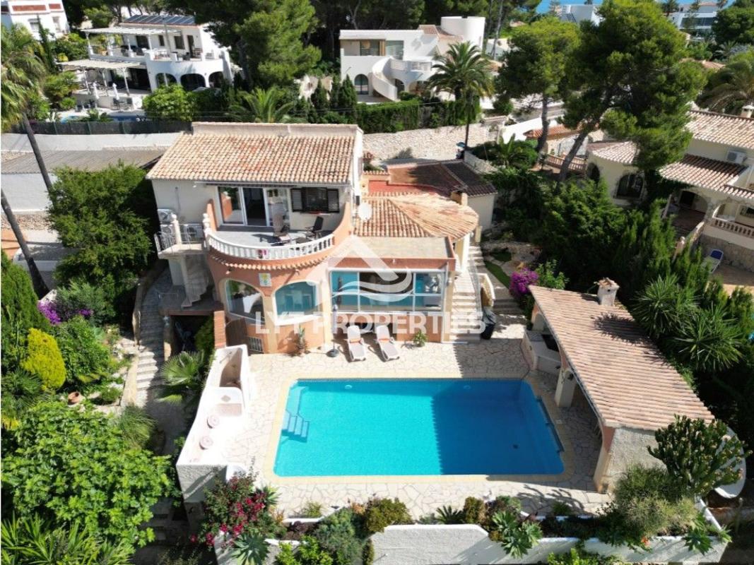 Properties for sale and rent in Spain photo 3