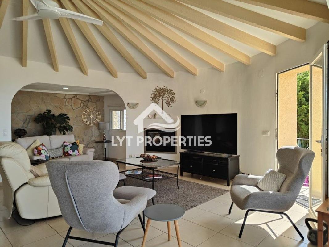 Properties for sale and rent in Spain photo 5