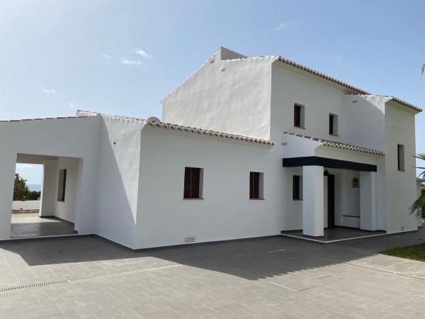 Casa o chalet independiente en Pinar de Advocat-Cometa, Moraira photo 2