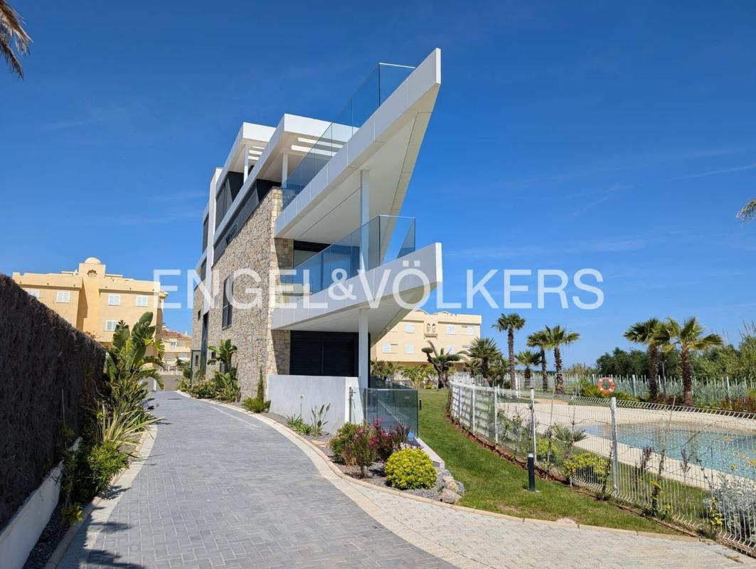 Продажа пентхауса на Ático en Calle Mar Jónica, El Palmar-Los Molinos, Denia, Дения photo 3