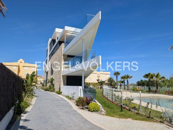 Penthouse for sale at Ático en Calle Mar Jónica, El Palmar-Los Molinos, Denia, Denia thumbnail 3