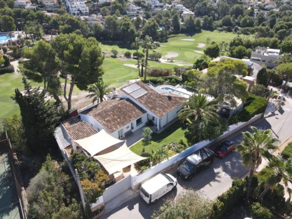 Independent chalet for sale in Casa o chalet en Moravit-Cap Blanc, Moraira, Moraira
 photo 3