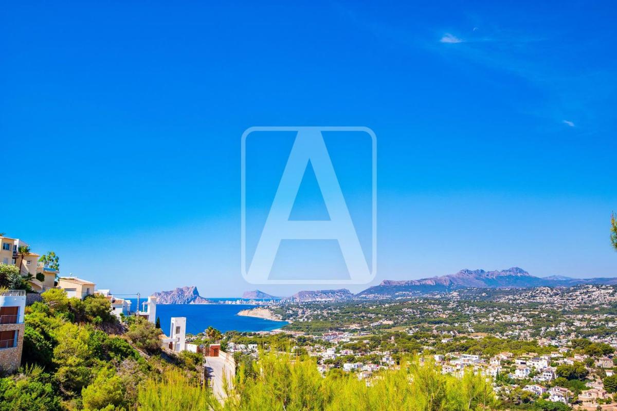 Properties for sale and rent in Spain photo 2