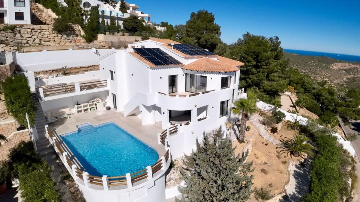 Properties for sale and rent in Spain photo 5