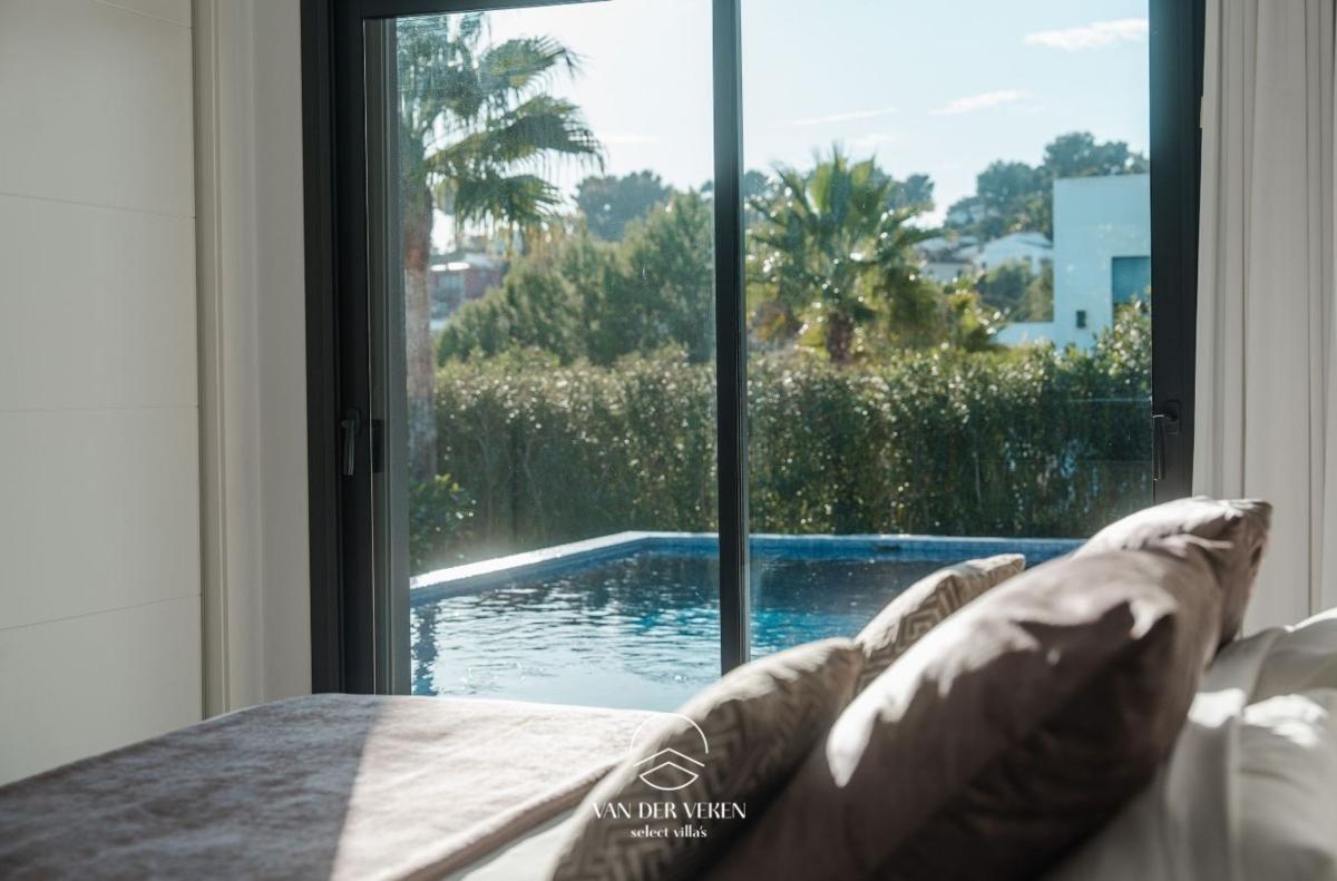 Properties for sale and rent in Spain photo 3