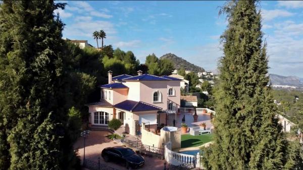 Casa o chalet independiente en Avenida de la Marina Alta, 72, La Sella, Pedreguer thumbnail 3