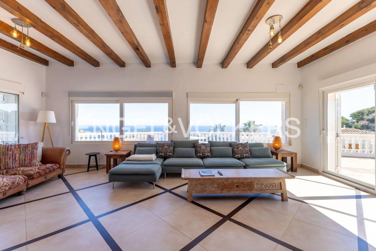 Properties for sale and rent in Spain photo 5