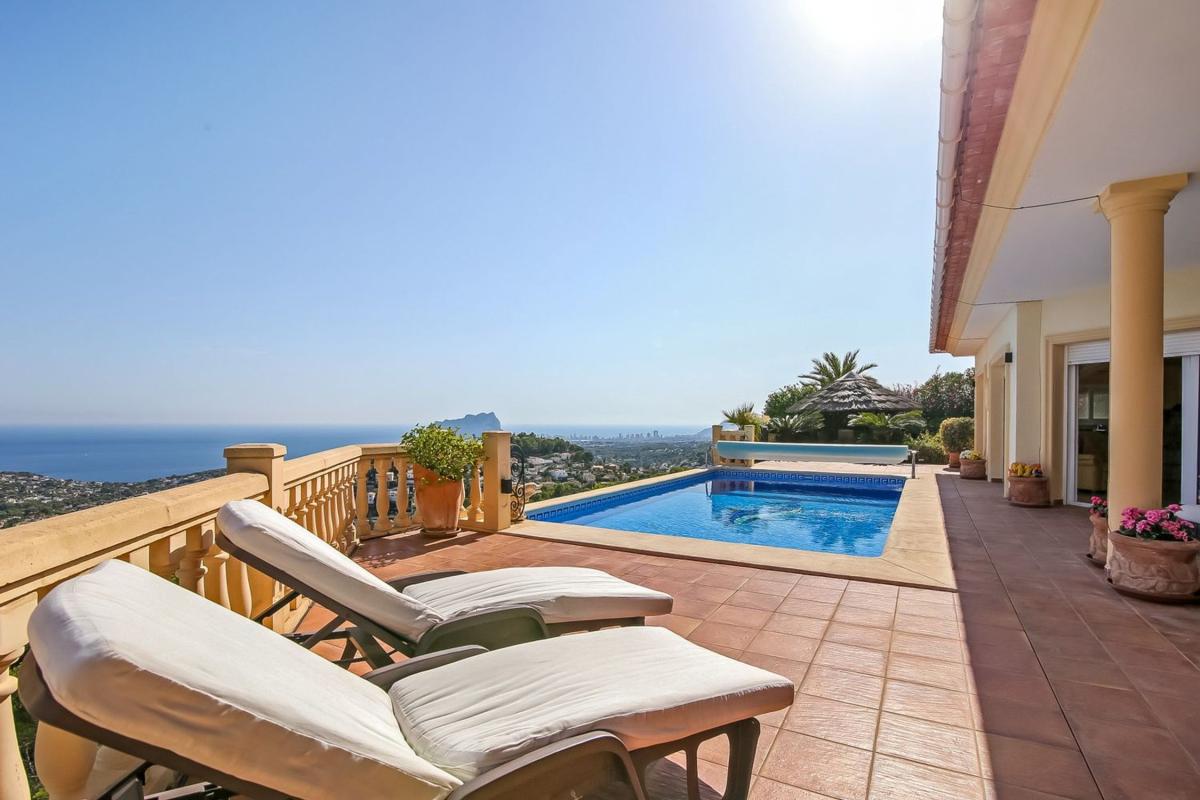 Properties for sale and rent in Spain photo 2