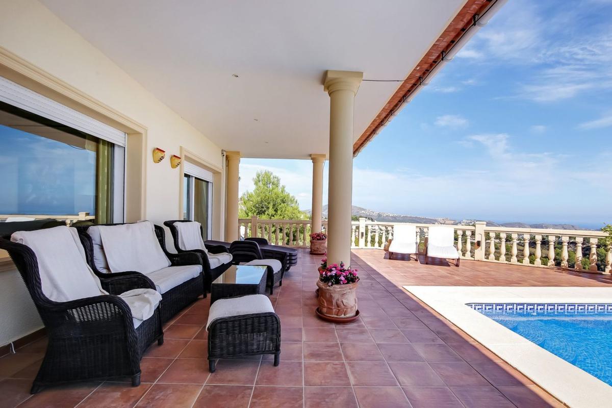Properties for sale and rent in Spain photo 5