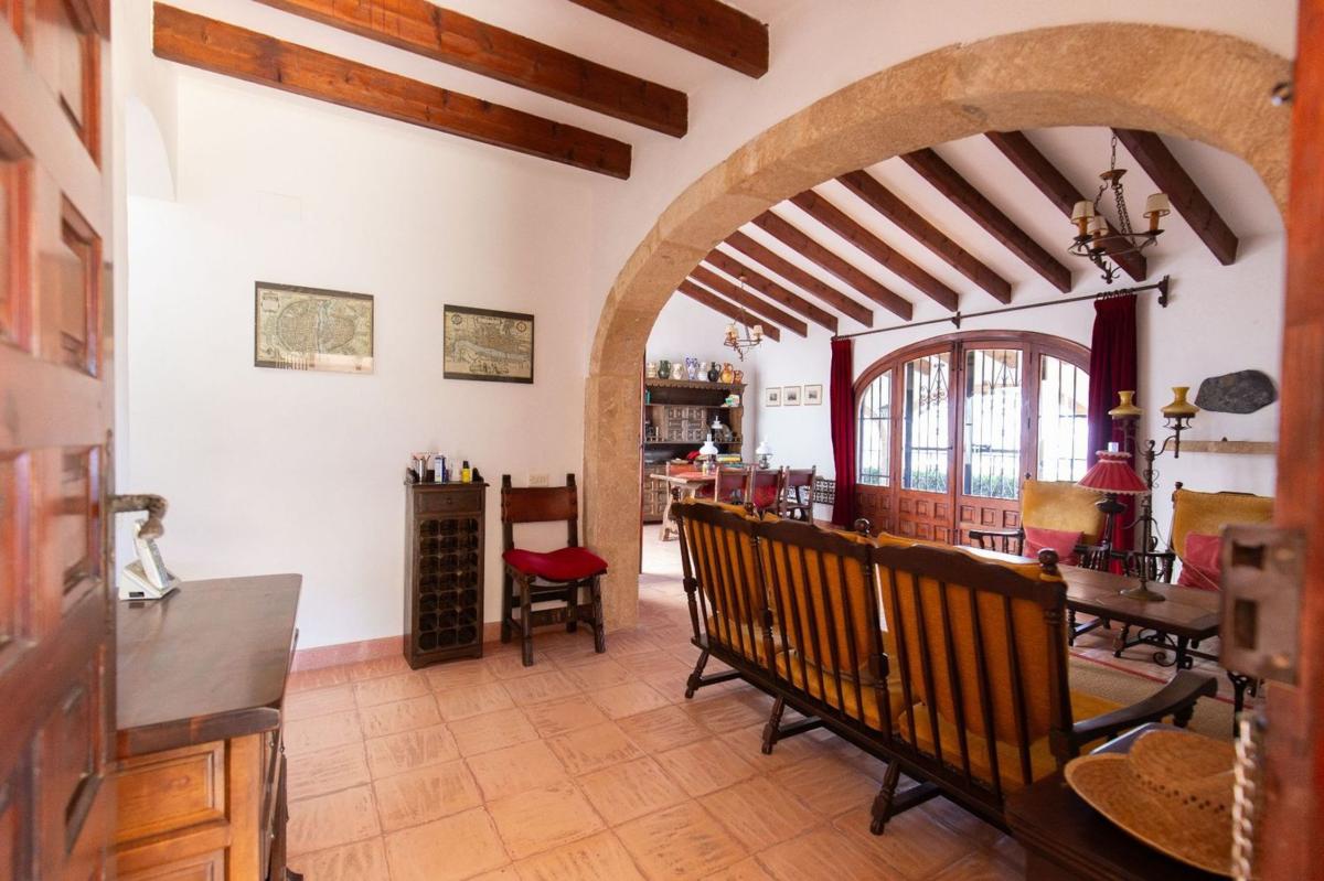 Propiedades en venta y alquiler en España photo 4