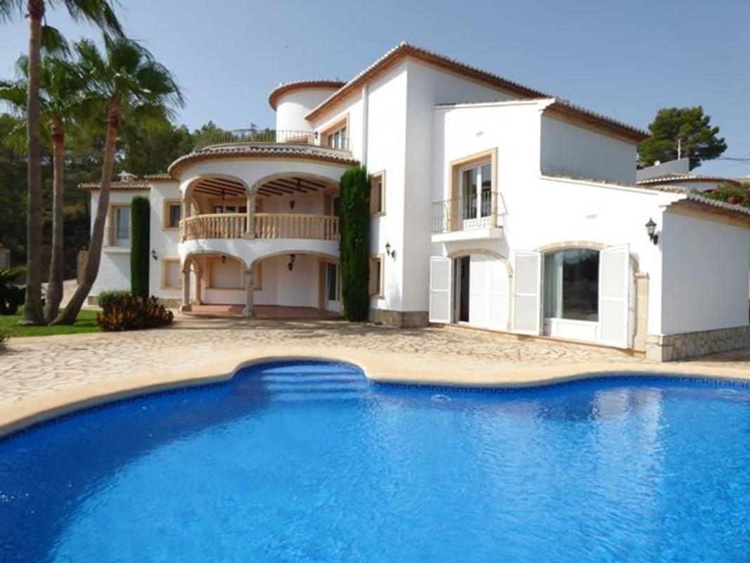 Propiedades en venta y alquiler en España photo 2