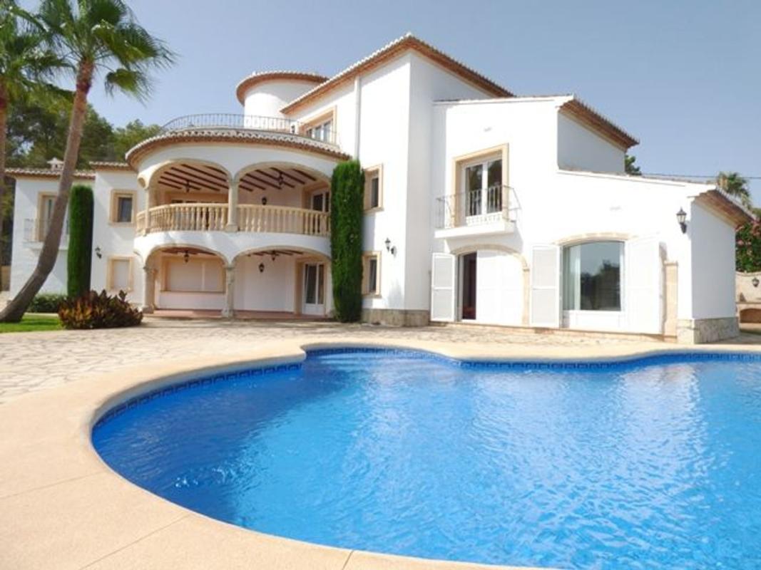 Propiedades en venta y alquiler en España photo 4
