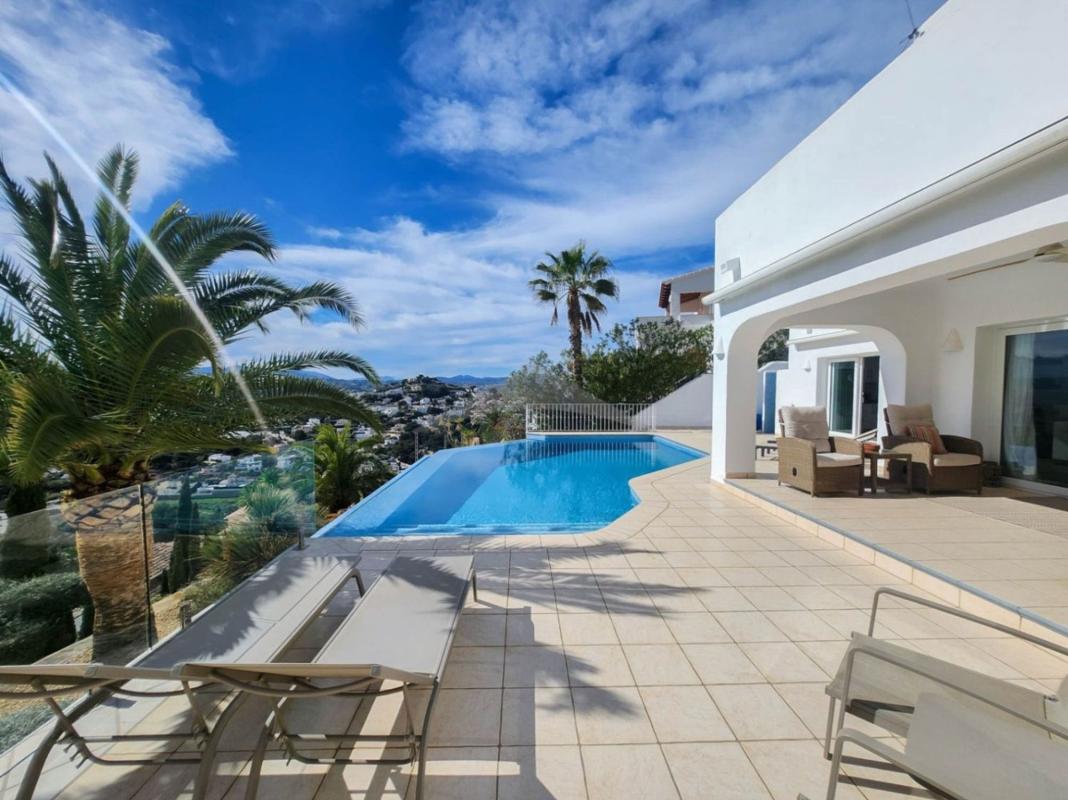 Sale of independent chalet in Casa o chalet en Paichi, Moraira, Moraira
photo 1