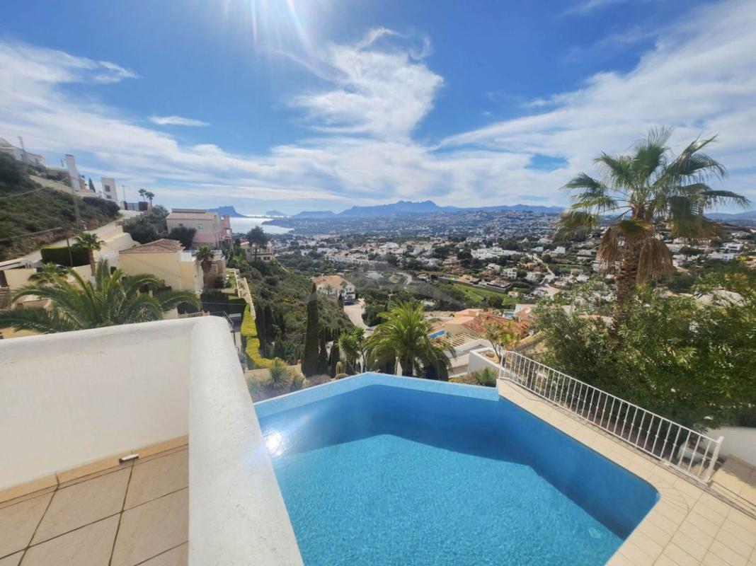Sale of independent chalet in Casa o chalet en Paichi, Moraira, Moraira
photo 3