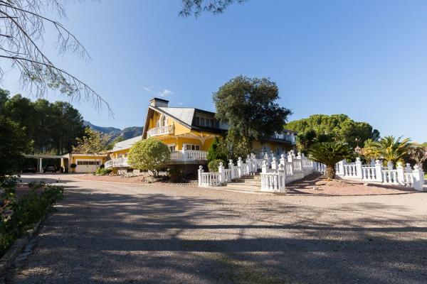 Casa o chalet independiente en Alcoy, Centro - Zona Alta, Alcoy / Alcoi thumbnail 2