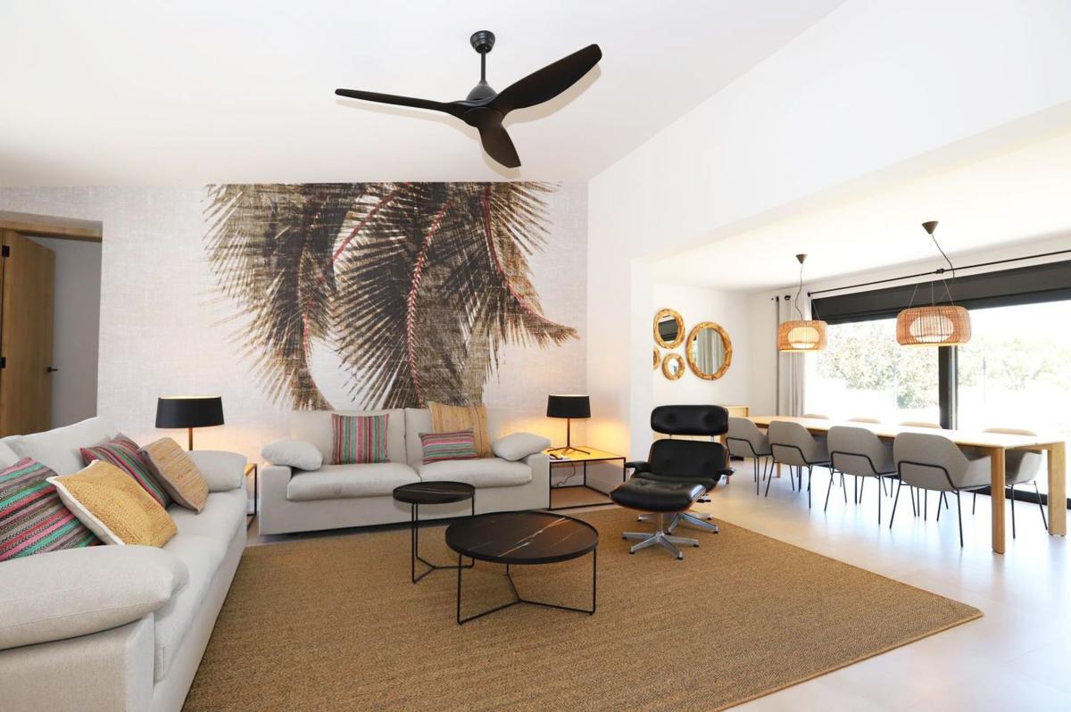 Properties for sale and rent in Spain photo 4