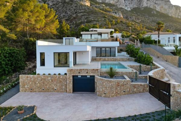 Casa o chalet independiente en Calle de l'Anou, 47, El Montgó, Denia thumbnail 2