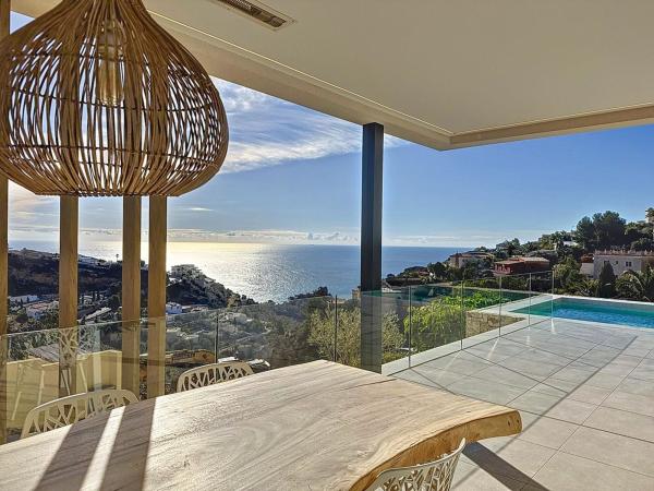 Independent chalet for sale in Casa o chalet en Calle Camelias, 54 C, Cumbre del Sol, Benitachell, Benitachell
thumbnail 2